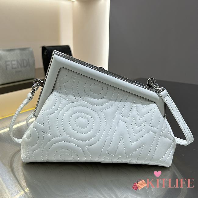 Kitlife Fendi First bag White - 25 x 9 x 18 cm - 1