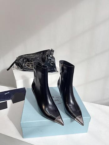 Kitlife Prada Boots - 011