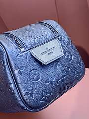 kitlife Louis Vuitton dopp kit toilet pouch blue bag - 28 x 15 x 16.5 cm - 3