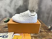 Kitlife  Nike x Louis Vuitton White Sneaker Men - 1
