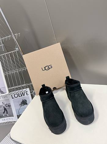 kitlife UGG Classic Mini Platform Boot - 000