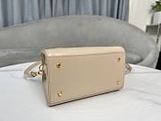 Kitlife Dior MEDIUM BOSTON BAG Box Calfskin Beige - 19 x 15 x 15 cm - 3