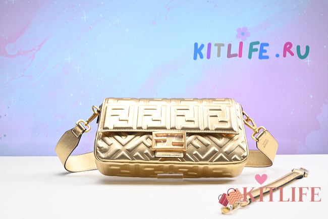 kitlife Fendi Baguette Leather Bag Gold Buckle - 26cm - 1