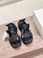 kitlife ALEXANDER MCQUEEN Black Tread Sandals - 1