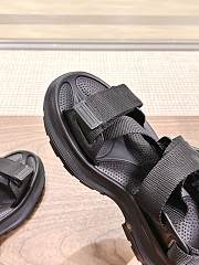 kitlife ALEXANDER MCQUEEN Black Tread Sandals - 3