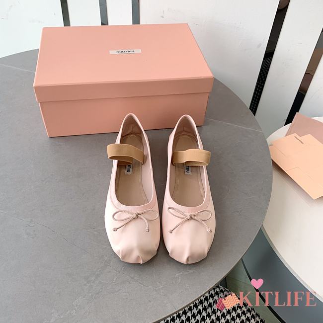 Kitlife Miu Miu Women's Pink Ballerina Strap Flats - 1