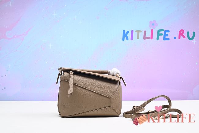 kitlife LOEWE Puzzle Bag in Gray Leather bag -18x13x8 cm - 1