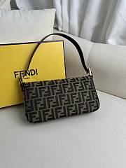 kitlife Fendi Pre-Owned Baguette Zucca shoulder bag - 26x15x4cm - 3