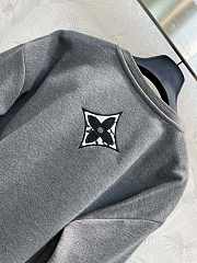 Kitlife louis vuitton sweater gray  - 6