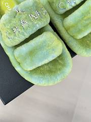 Kitlife chanel logo slippers green  - 4
