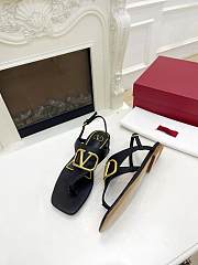 Valentino Garavani Black VLogo Signature Flat Sandals - 000 - 4