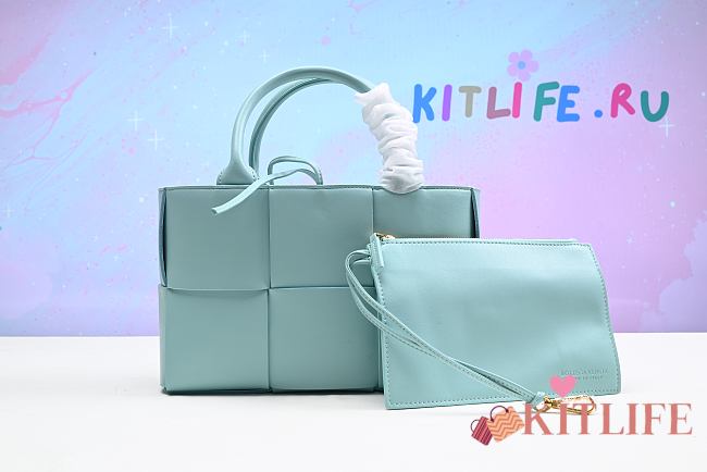 Kitlife BOTTEGA VENETA Blue Mini Arco Tote - 25x16x8 cm - 1