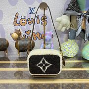 Kitlife Louis Vuitton Limited Edition Teddy bag - M68599 - 16.5x8x11 cm - 3