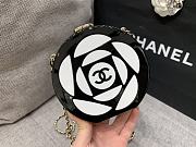 kitlife Chanel Sphere Minaudiere Black & White bag - 12 × 12 × 12 cm - 3