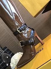 Kitlife FENDI Brown Patent Logo Strap Knee-High Boots - 105 mm heels - 3