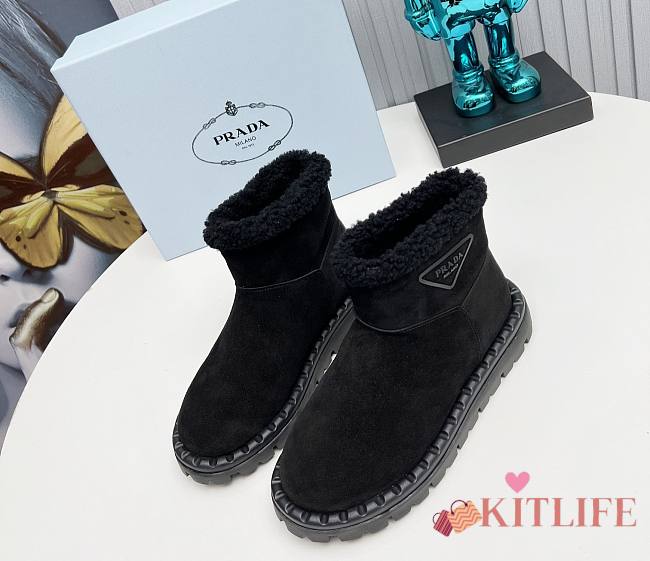 Kitlife Prada Women's Black Logo-appliqué Padded Ankle Boot - 1