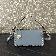 Kitlife Valentino Garavani Rockstud Leather Shoulder Bag blue - 19x13x7cm - 1