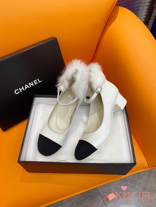 Kitlife Chanel Block Heel Pumps  white - 1