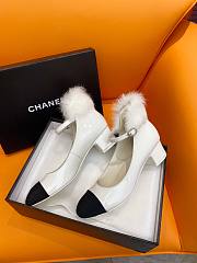 Kitlife Chanel Block Heel Pumps  white - 4