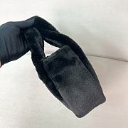 Kitlife Prada velvet mini handbag black - 16x14x7.5 cm - 4