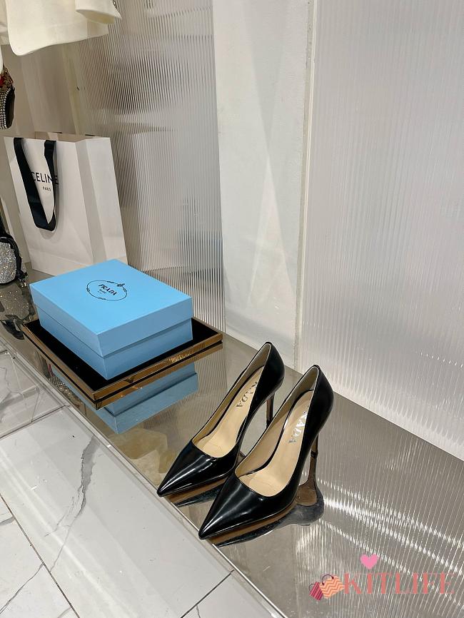 Kitlife Prada patent leather pumps black 95mm - 1