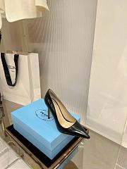 Kitlife Prada patent leather pumps black 95mm - 2