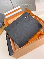 Kitlife Louis Vuitton Standing Pouch black - 21x27x5 cm - 1