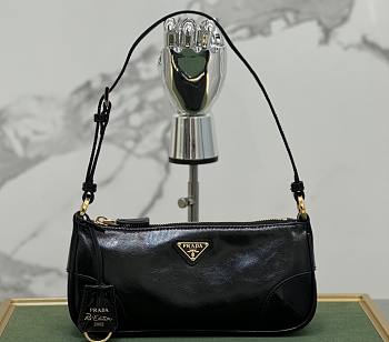 Kitlife Prada Re-Edition 2002 small leather shoulder bag - 23.5x10x5cm