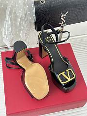 kitlife VALENTINO V logo pumps black 11cm - 2