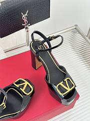 kitlife VALENTINO V logo pumps black 11cm - 4