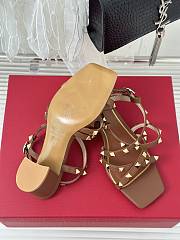 kitlife Valentino Garavani Rockstud sandal beige - 7cm - 4