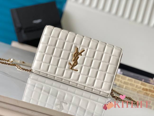 Kitlife SAINT LAURENT Cassandre Chain Wallet in Matelassé Carré Leather White - 23x14x3cm - 1