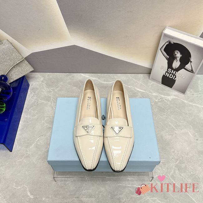 kitlife Prada Patent leather loafers beige - 1