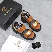 kitlife V-ersace women sandals brown - 1