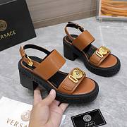 kitlife V-ersace women sandals brown - 4