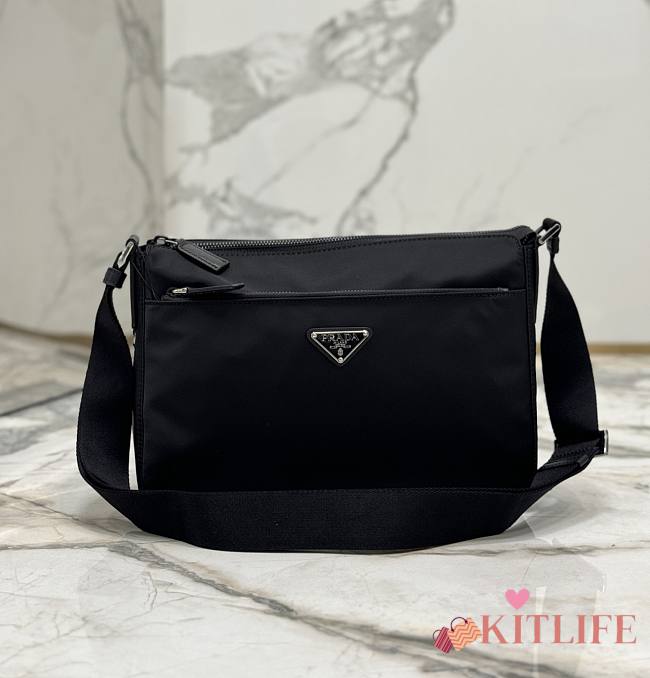 kitlife Prada Men Re-Nylon shoulder bag Black - 31x23x9cm - 1