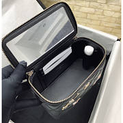 Kitlife Chanel Cosmetic Bag Lambskin - 17x9.5x8cm - 4