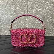 kitlife Valentino Garavani small Locò rhinestone-embellished shoulder bag Pink - 19x10.5x5cm - 1