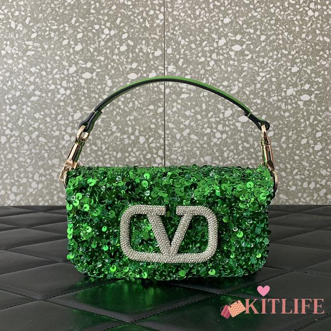 kitlife Valentino Garavani small Locò rhinestone-embellished shoulder bag Green - 19x10.5x5cm - 1