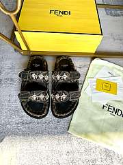kitlife Fendi Women's Black Sandals 02 - 4