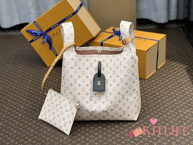 kitlife Louis Vuitton Atlantis GM Bag - M24409 - 34 x 34 x 13.5 cm - 1