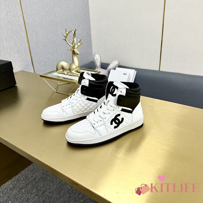 Kitlife Chanel x Nike Sneaker 02 - 1