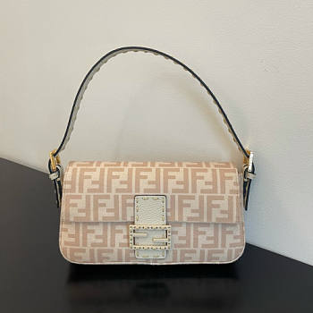 kitlife Fendi Baguette Bag - 28x6x13.5cm