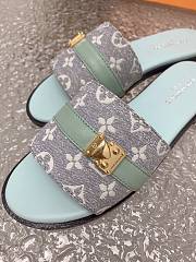 kitlife Louis Vuitton Lock It Mule light blue - 1