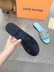 kitlife Louis Vuitton Lock It Mule light blue - 6