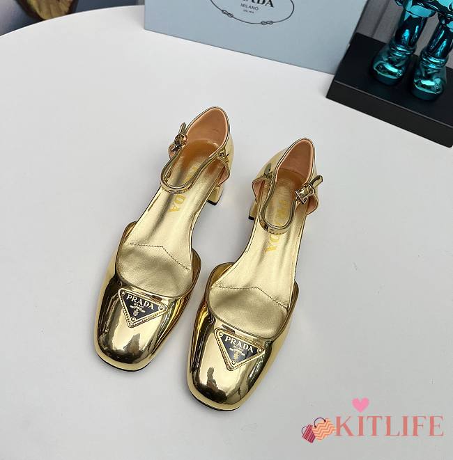 Kitllife Prada Velvet pumps Red 35mm gold - 1
