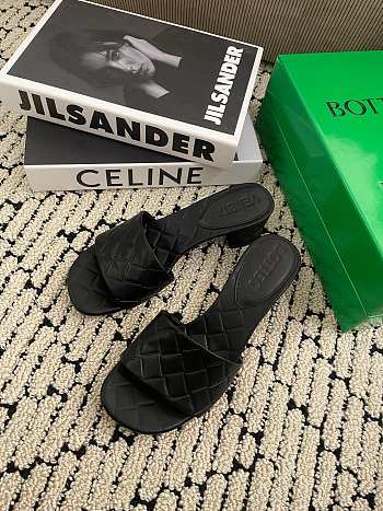 kitlife BOTTEGA VENETA Amy Leather mules black