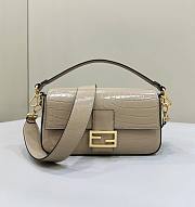 kitlife Fendi Baguette Fendi crocodile beige bag - 27x6x16 cm - 1