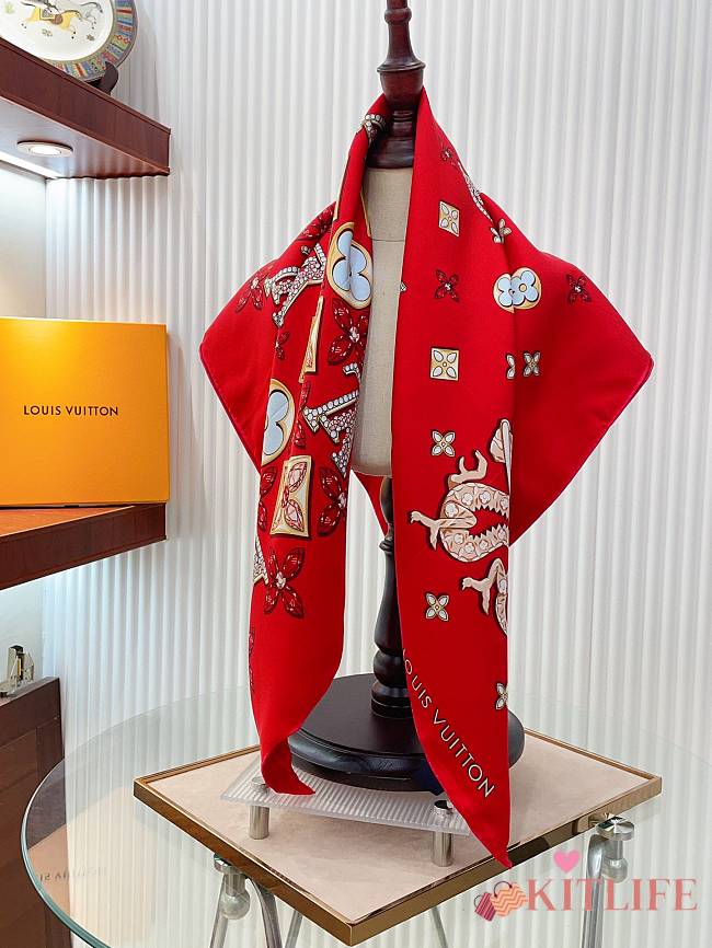 kitlife Louis Vuitton Scarf Red 90x90 cm - 1