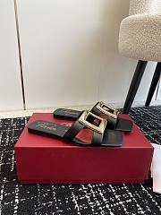 Kitlife Roger vivier slides Black - 3